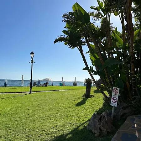 Playa Real Apartment *